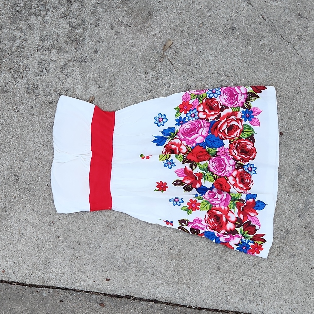Strapless Red and White Floral Dress - Country